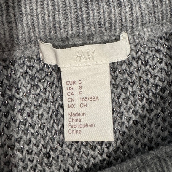 H&M Ombré Silver Sparkle Crew Neck Women’s Sweater (S) - Picture 6 of 7